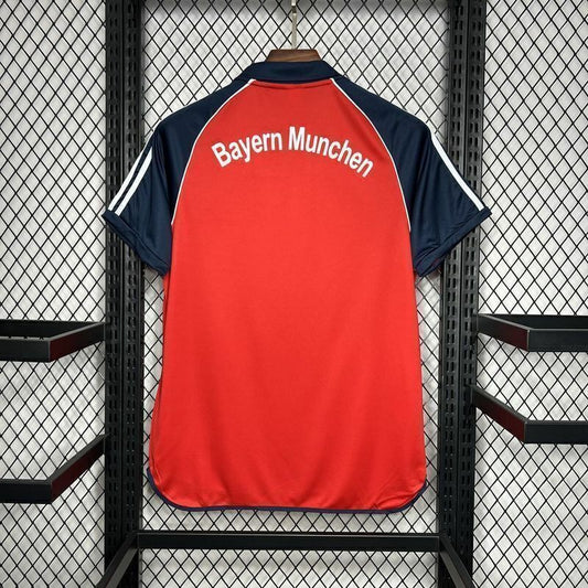 Bayern Munich 00/01 home shirt
