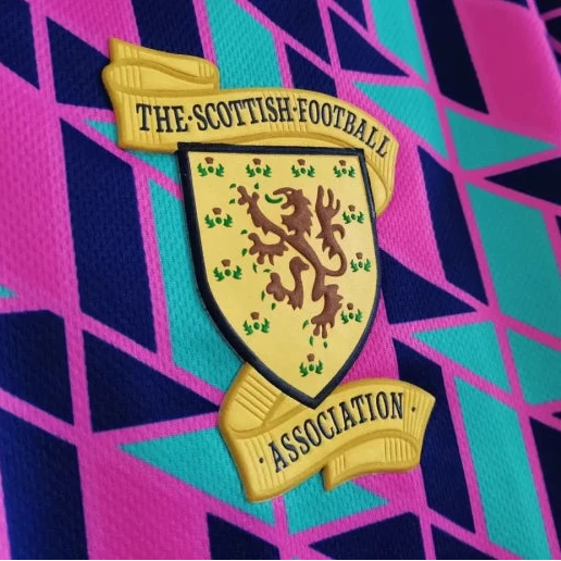 Scottish Football Association logo on a scotland 88 fourth shirt