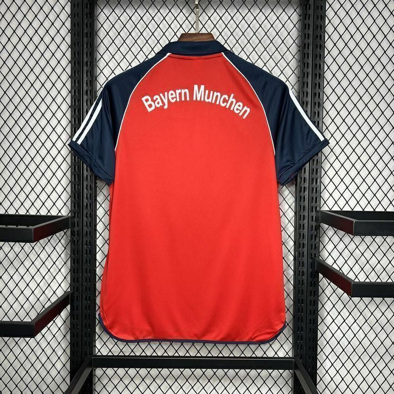 Bayern Munich 00/01 home shirt
