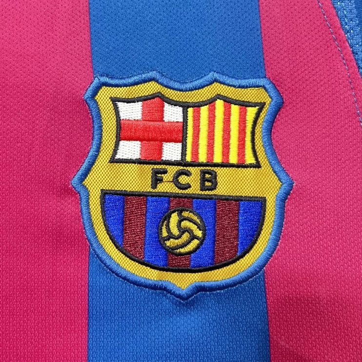 FCB logo on a Barcelona 05/06 champions league shirt 