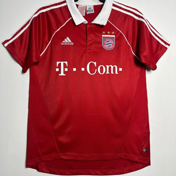 Bayern Munich 05/06 home shirt