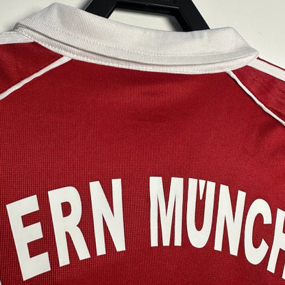 Bayern Munich 05/06 home shirt